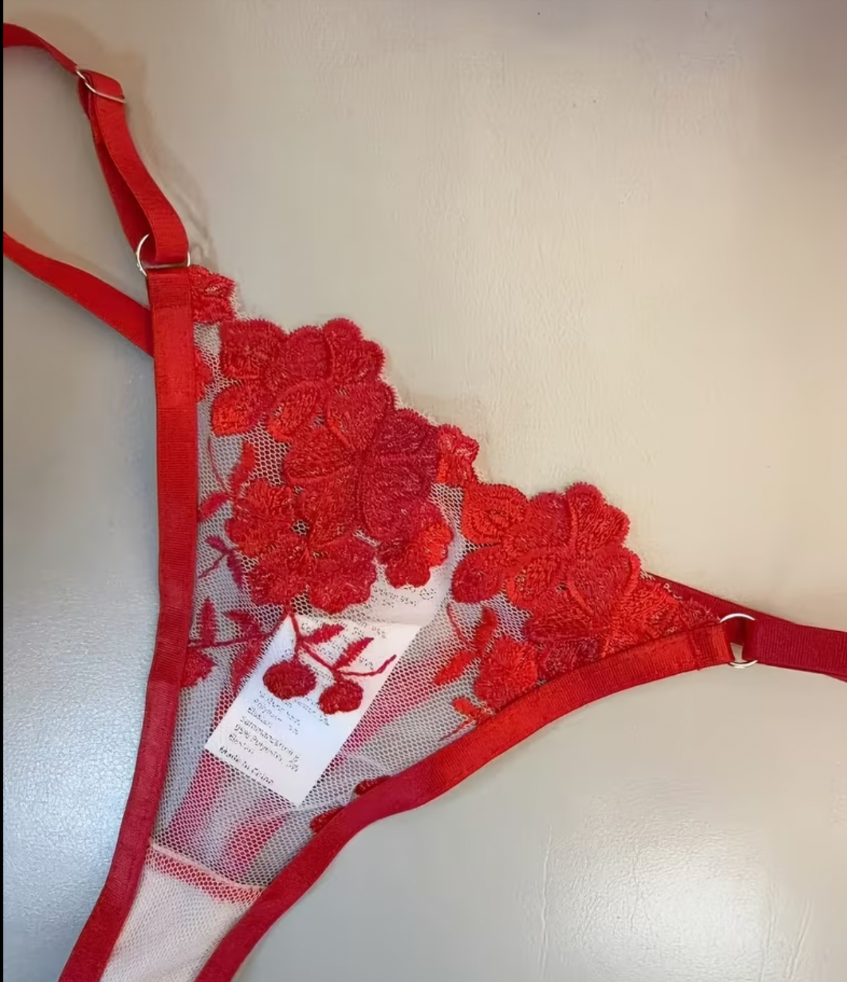 Red Magnolia Bra & Thong Set – 32C / Size 8–10