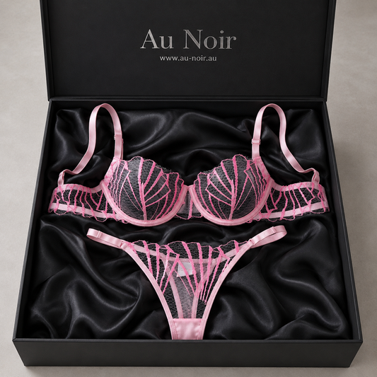 Pink Shell Lingerie Set – 34C / Size 10, Gift-Boxed