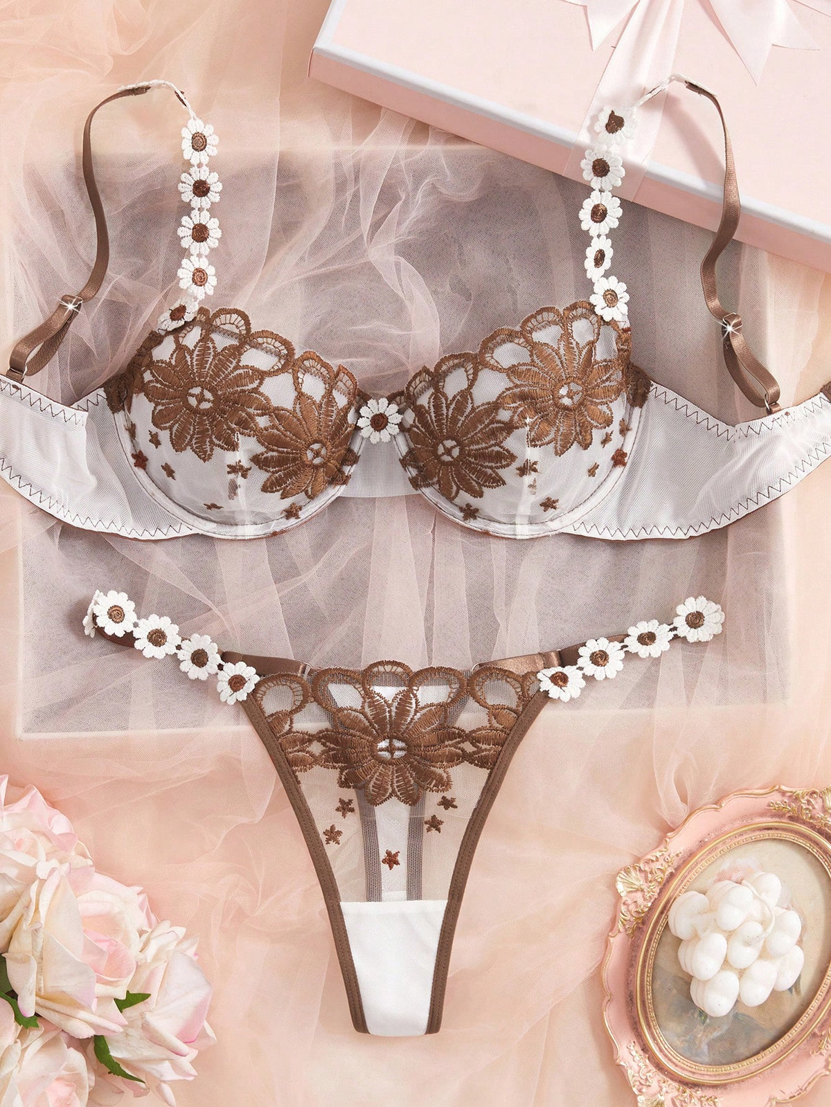Coffee-Coloured Daisy Lingerie Set