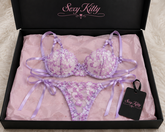 Lilac Floral Lace Bra & Tie-Side Thong Set – 34C / Size 10–12