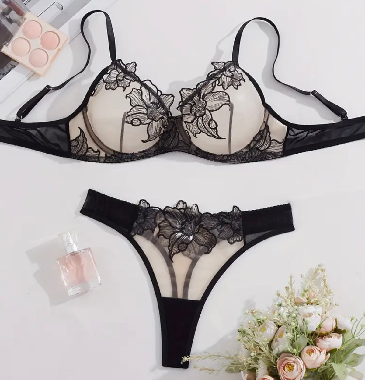 Lingerie set sheer classy underwired bra and apex thong