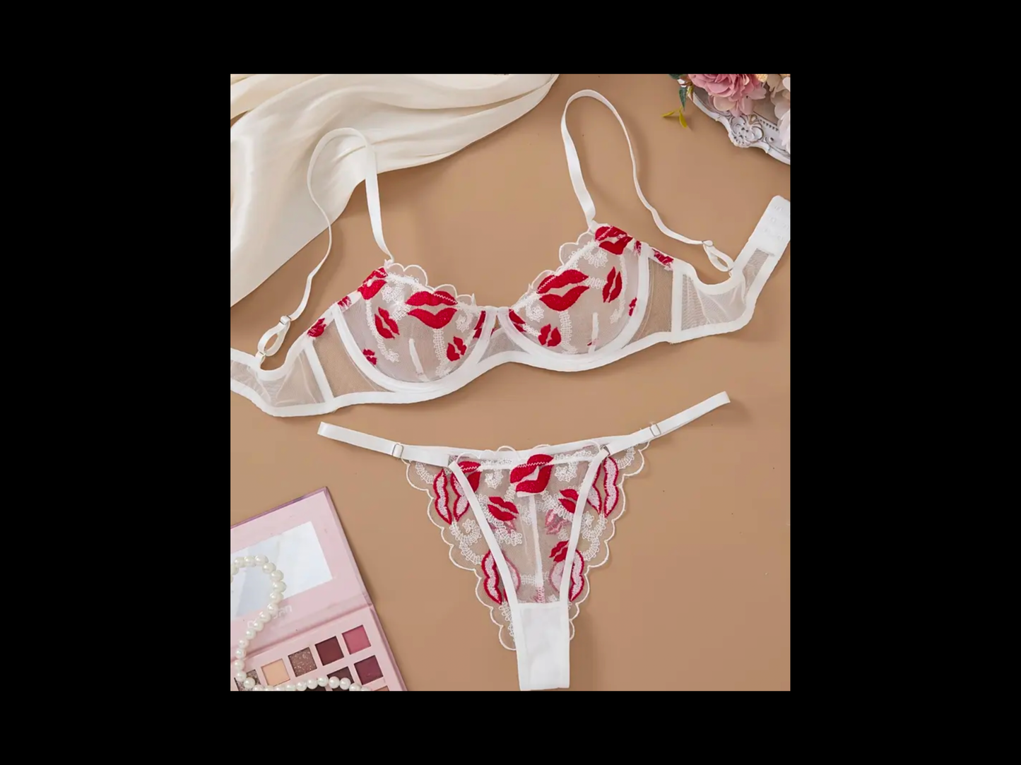 Red Lips Lingerie Set